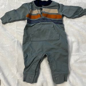 Carters onesie looks brand new only worn twice